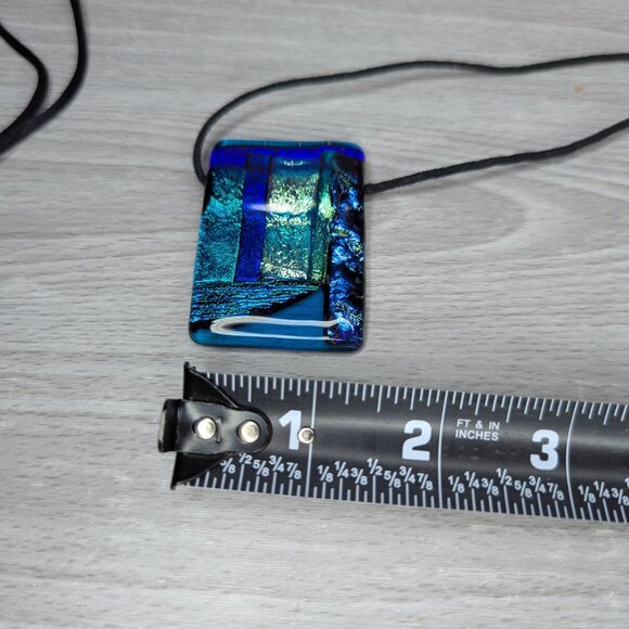 Vibrant Art Glass Pendant Necklaces & Brooch/Pin w/Fabric Box - Picture 12 of 16